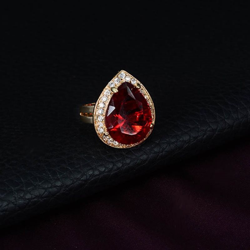 Σετ Κοσμημάτων Gemmed Geometric Ruby