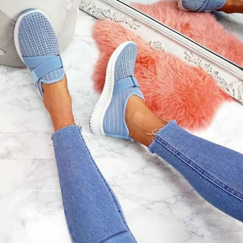 Slip-On Rhinestone Round Toe Casual Sneakers