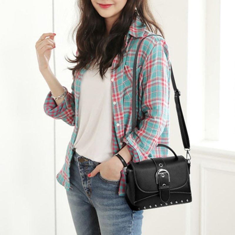 Τσάντες Pu Rivet Plain Flap Crossbody